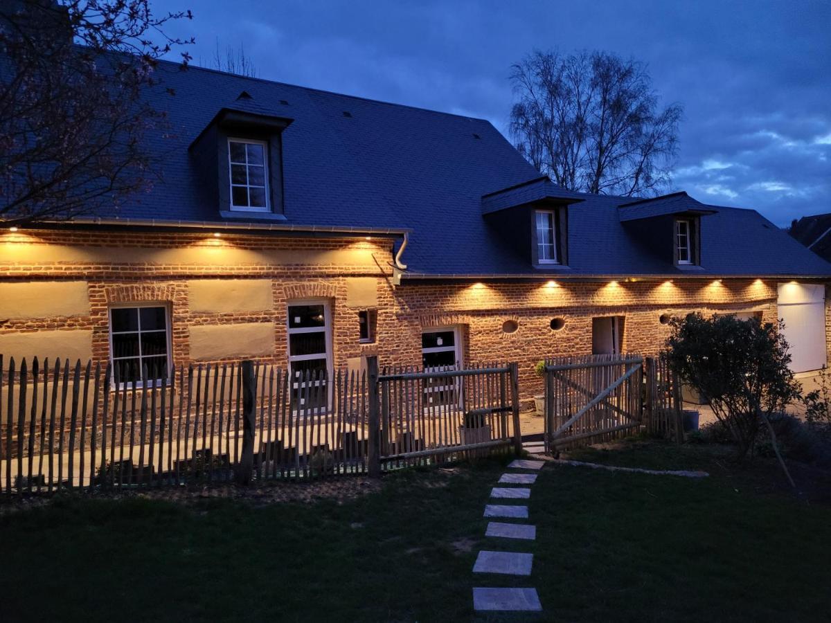 Bed and Breakfast Les Fabulettes Auffay Esterno foto